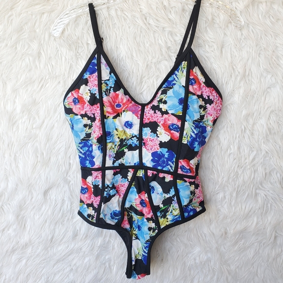 Cupshe Swim Cupshe Floral One Piece Swimsuit M Poshmark